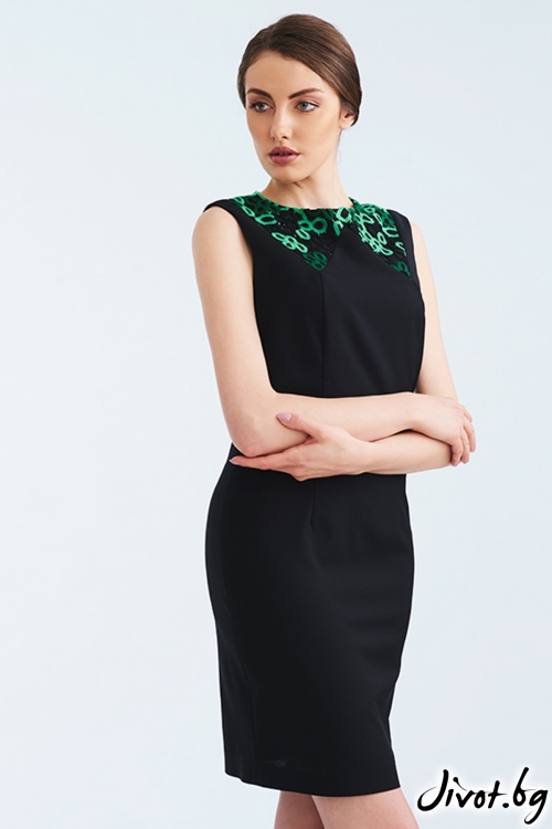 Черна рокля със зелена, дантелена яка / Lila Style House