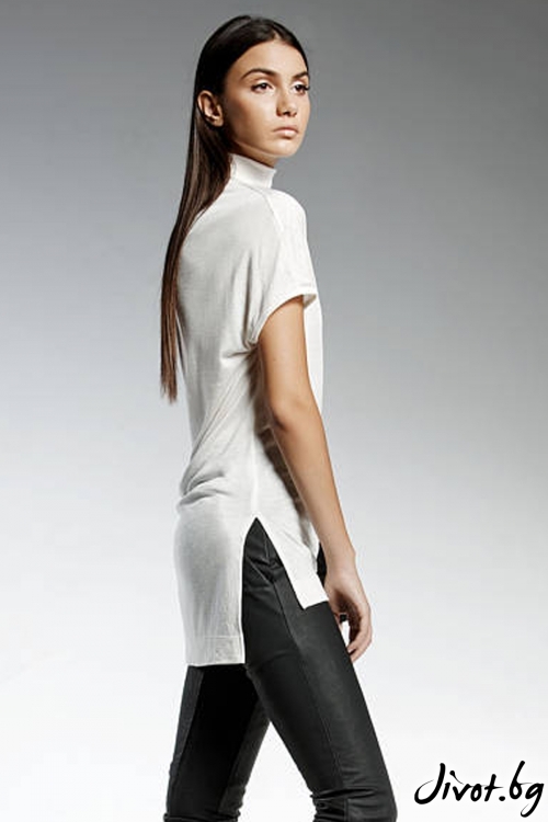 Уникална бяла дълга тениска / PENDARI