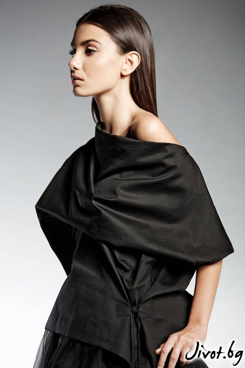 Черна блуза с кимоно ръкави IVE / PENDARI