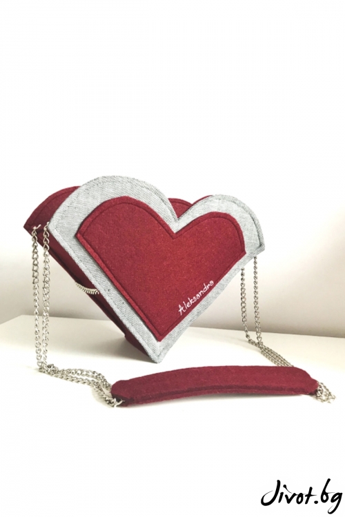 Чанта „Love“ със сменяеми сърца / EMVy