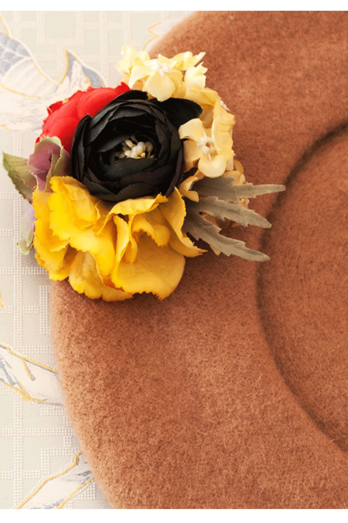 The French Beret – "Camel" / Forget-me-not