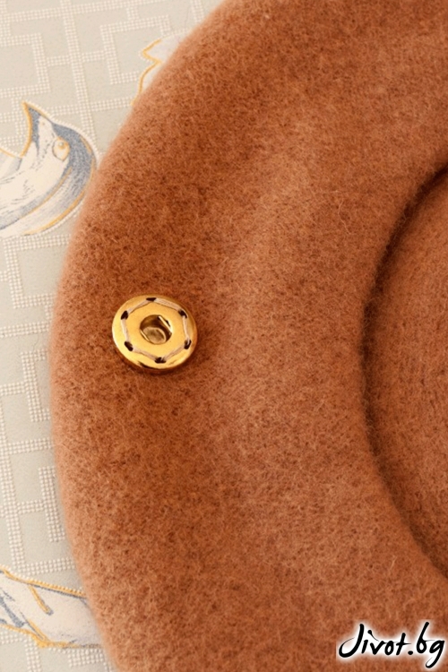 The French Beret – "Camel" / Forget-me-not